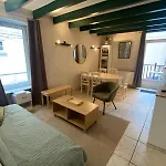 Apartment Montlosier