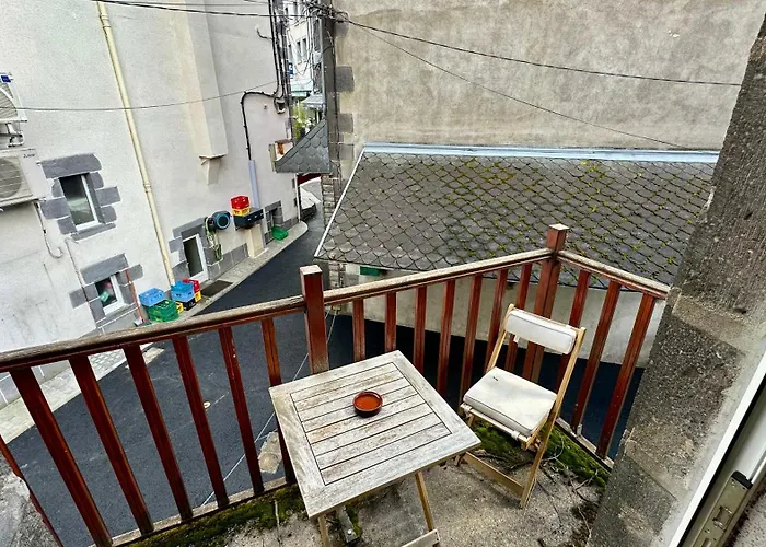 Montlosier Apartment